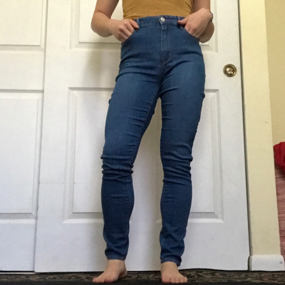 High waisted skinny jeans